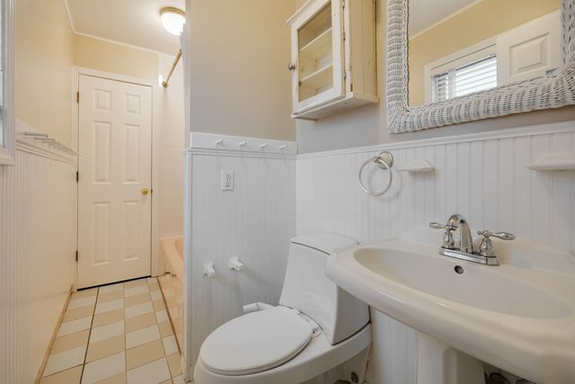 1314 Glenview Road, Glenview, IL 60025