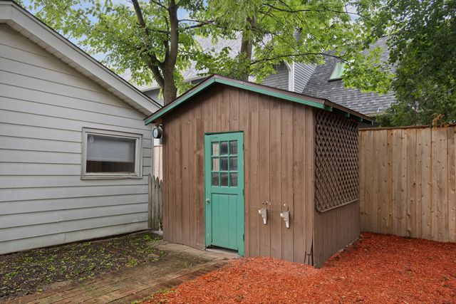 1314 Glenview Road, Glenview, IL 60025