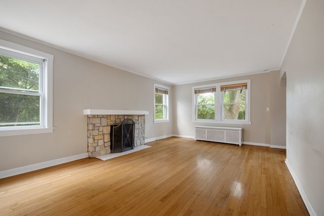 1314 Glenview Road, Glenview, IL 60025