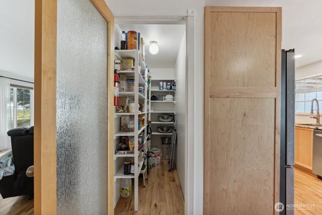 9700 Rd 5 NW, Ephrata, WA 98823