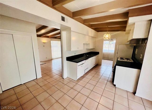 971 Lulu Avenue, Las Vegas, NV 89119