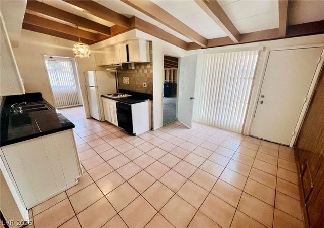 971 Lulu Avenue, Las Vegas, NV 89119