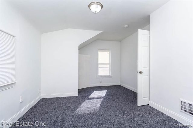 18666 Carrie Street, Detroit, MI 48234
