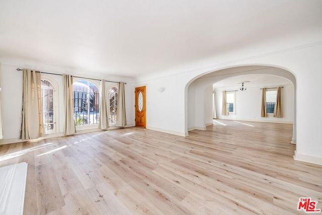 741 S Curson Avenue, Los Angeles, CA 90036