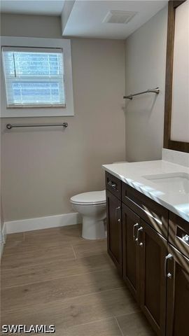 787 104th AVE N, Naples, FL 34108