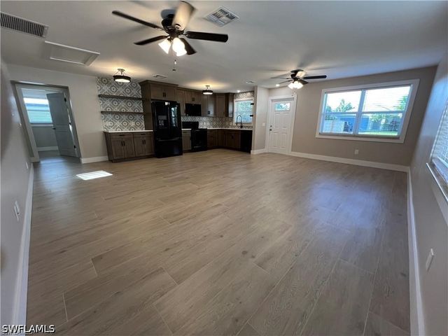 787 104th AVE N, Naples, FL 34108