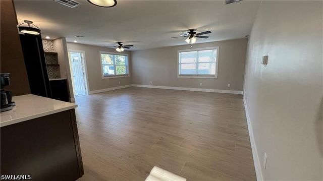 787 104th AVE N, Naples, FL 34108