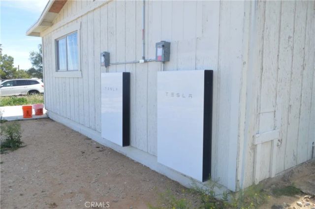 69247 Giant Rock, 29 Palms, CA 92277