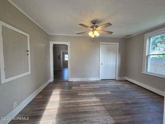 72 Church Street, Belford, NJ 07718