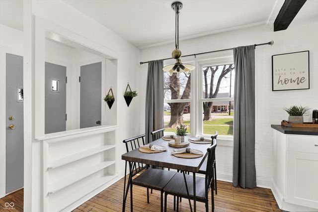 533 E College Avenue, Brownsburg, IN 46112