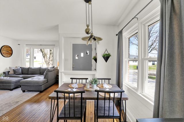 533 E College Avenue, Brownsburg, IN 46112