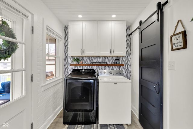 533 E College Avenue, Brownsburg, IN 46112