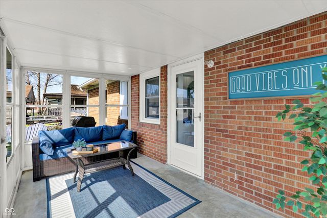 533 E College Avenue, Brownsburg, IN 46112