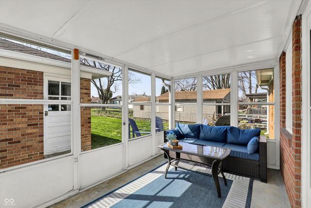 533 E College Avenue, Brownsburg, IN 46112