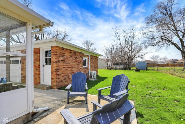 533 E College Avenue, Brownsburg, IN 46112