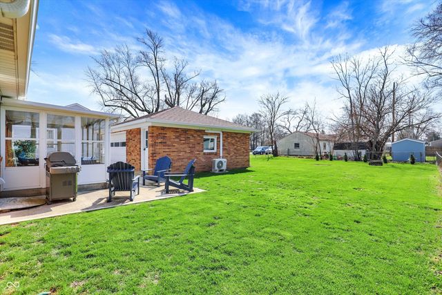 533 E College Avenue, Brownsburg, IN 46112