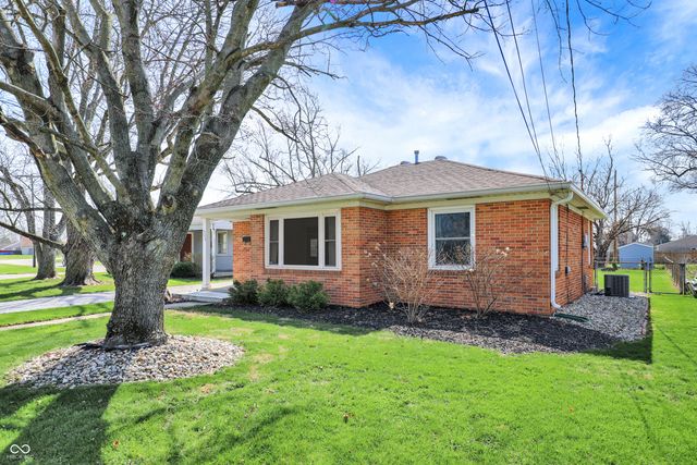 533 E College Avenue, Brownsburg, IN 46112