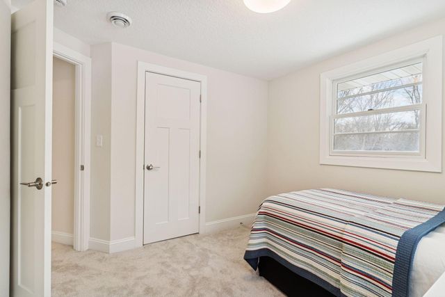 13409 1st Avenue N, Plymouth, MN 55441