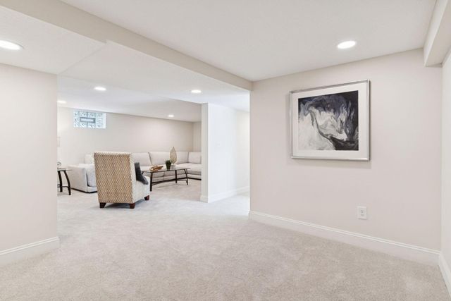 13409 1st Avenue N, Plymouth, MN 55441