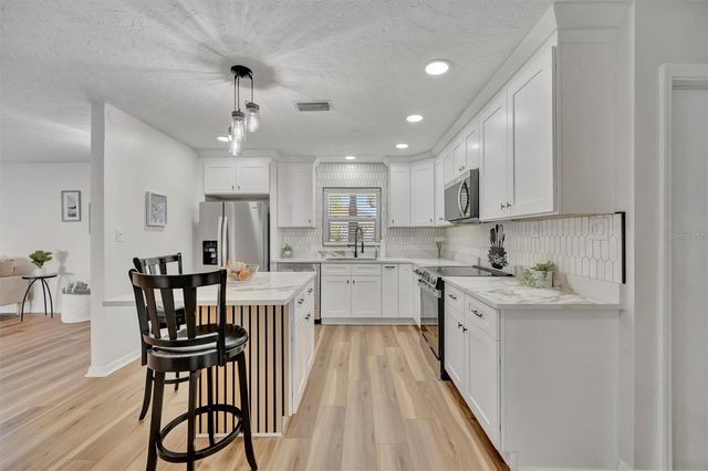 6209 FLAMINGO DRIVE, Apollo Beach, FL 33572