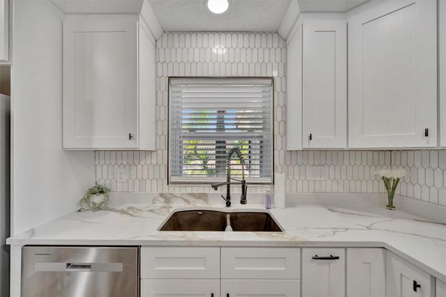 6209 FLAMINGO DRIVE, Apollo Beach, FL 33572