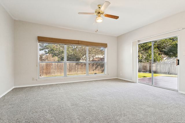 5803 SPRING CROWN, San Antonio, TX 78247