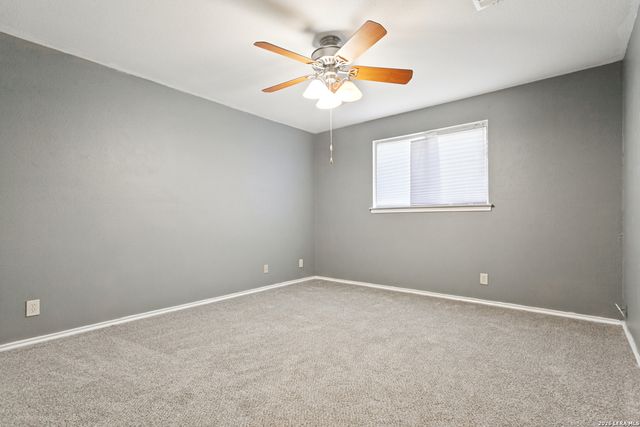 5803 SPRING CROWN, San Antonio, TX 78247