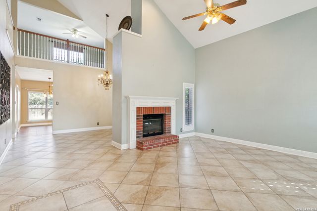 5803 SPRING CROWN, San Antonio, TX 78247