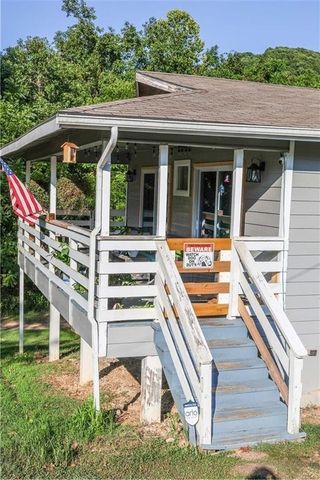 124 Stateline Drive, Holiday Island, AR 72631