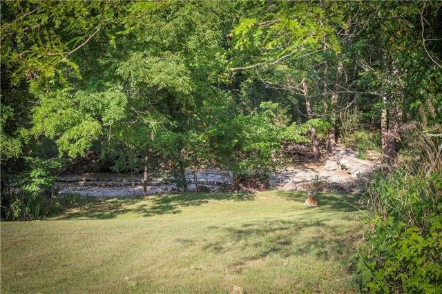 124 Stateline Drive, Holiday Island, AR 72631