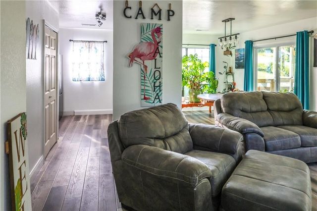 124 Stateline Drive, Holiday Island, AR 72631