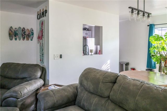 124 Stateline Drive, Holiday Island, AR 72631