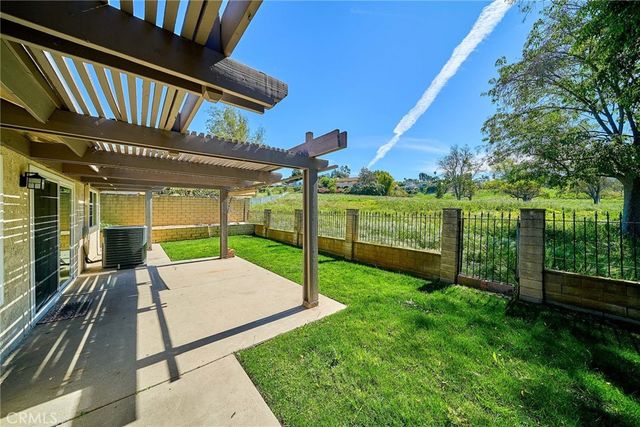 1545 Walnut Leaf, Walnut, CA 91789