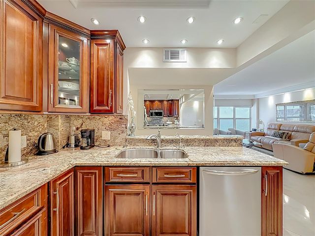 405 N Ocean Boulevard 1918, Pompano Beach, FL 33062