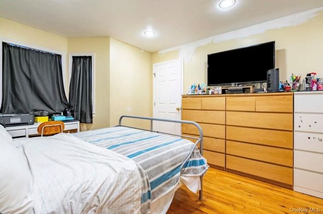 1496 Hicks Street, Bronx, NY 10469