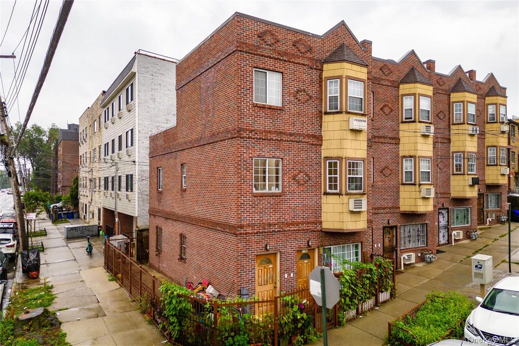 1496 Hicks Street, Bronx, NY 10469