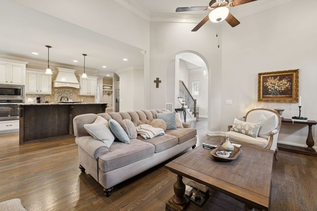 428 Acacia Grove Ln, Lebanon, TN 37087