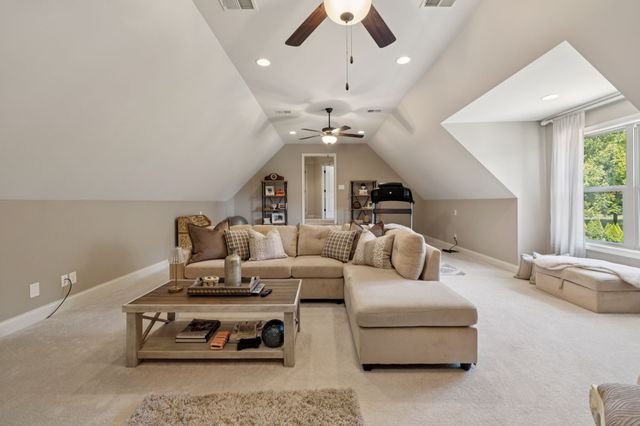 428 Acacia Grove Ln, Lebanon, TN 37087