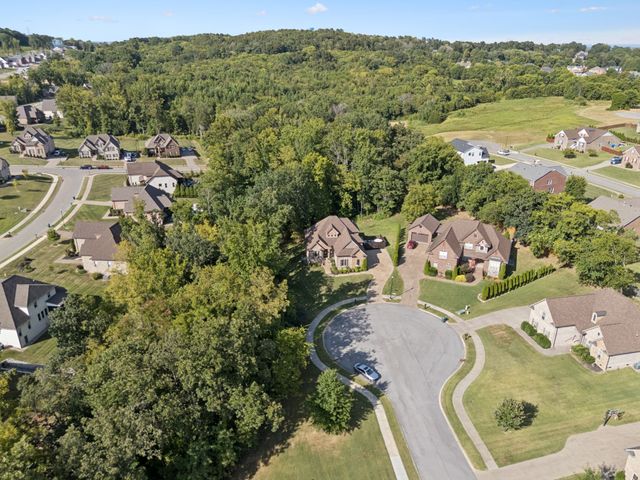 428 Acacia Grove Ln, Lebanon, TN 37087