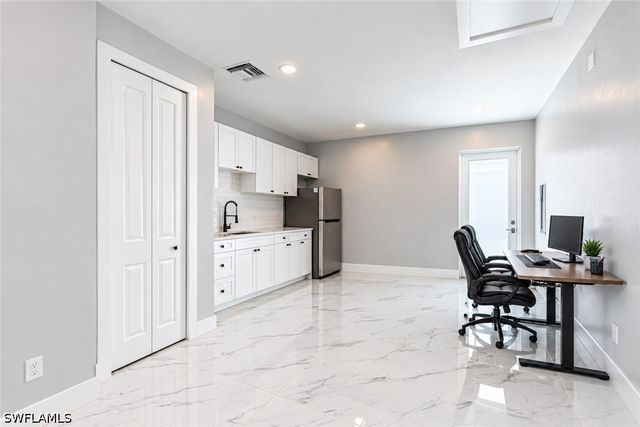 3449 43rd AVE NE, Naples, FL 34120