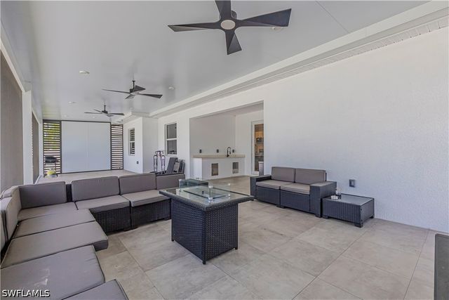 3449 43rd AVE NE, Naples, FL 34120