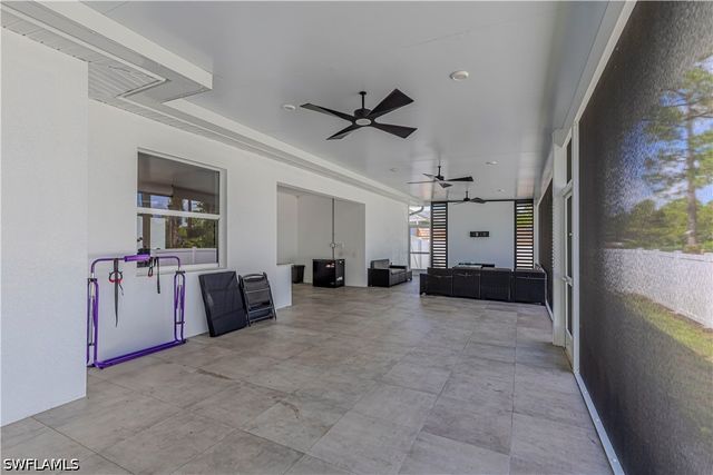 3449 43rd AVE NE, Naples, FL 34120