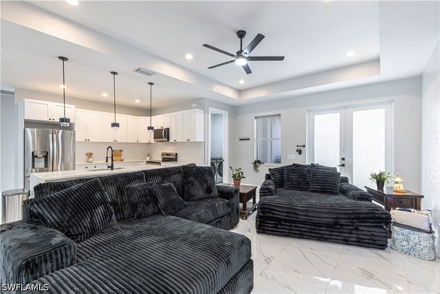 3449 43rd AVE NE, Naples, FL 34120