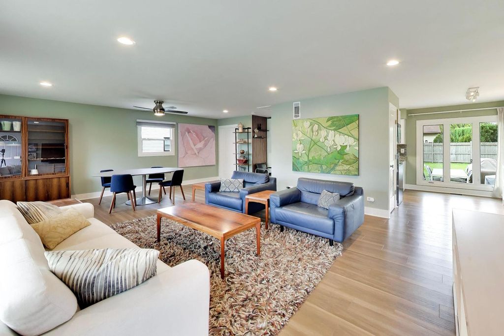 401 E Elk Grove Boulevard, Elk Grove Village, IL 60007 — photo 5