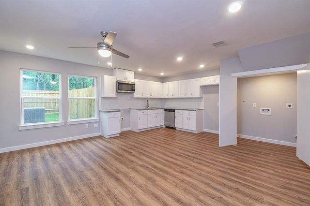 6008 Wedgefield Street A, Houston, TX 77028