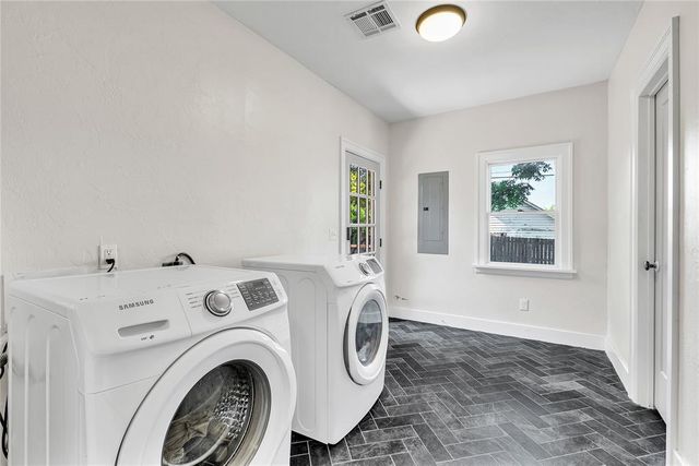 917 NE 18th Street, Oklahoma City, OK 73105