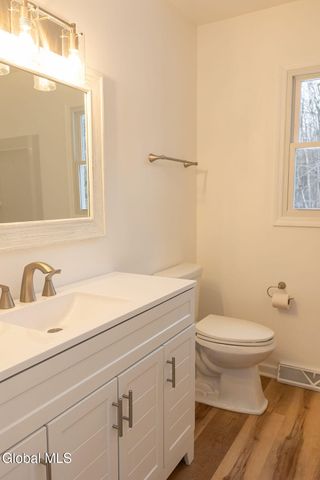 3009 Acorn Court, Guilderland, NY 12303