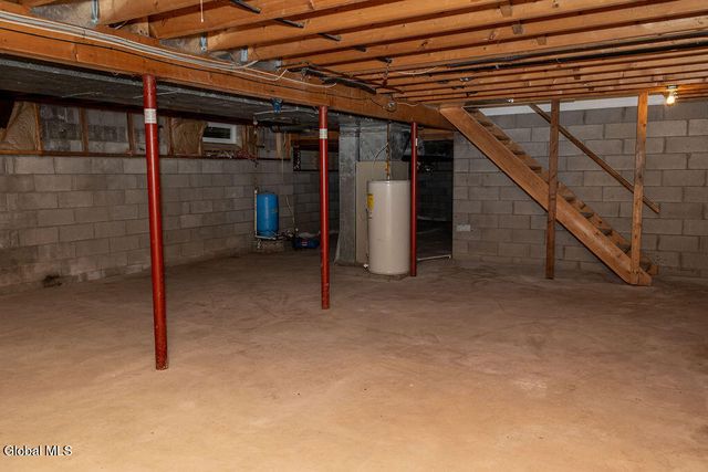 3009 Acorn Court, Guilderland, NY 12303