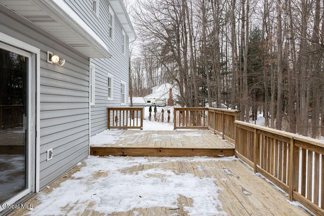 3009 Acorn Court, Guilderland, NY 12303