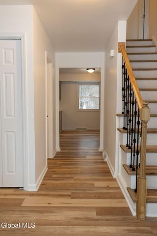 3009 Acorn Court, Guilderland, NY 12303